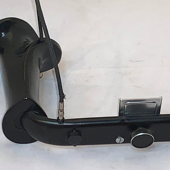 SOLD Hasselblad Flash Gun Bracket #45020 - Picture 2 of 2